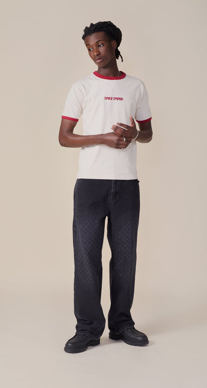 Gardenia Dotted Type T-Shirt